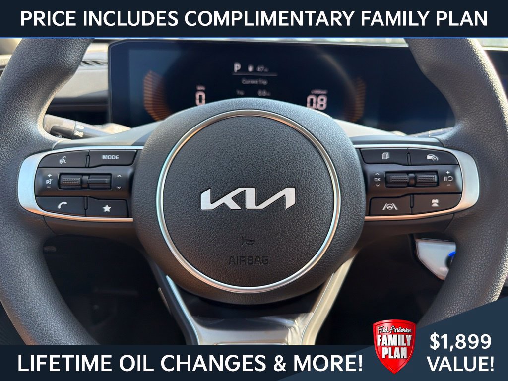 New 2026 Kia K5 LXS FWD image 18