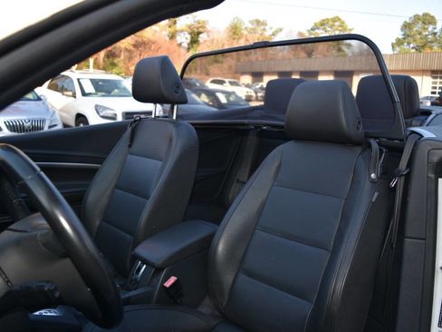 Used 2014 Volkswagen Eos Komfort image 38