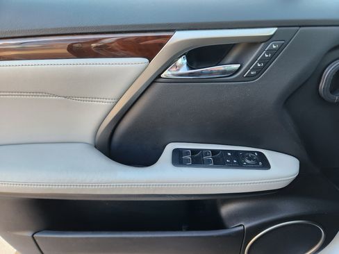 Used 2017 Lexus RX 350 FWD image 32