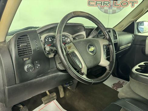 Used 2007 Chevrolet Silverado 2500 LT w/ 1LT Convenience Package image 10