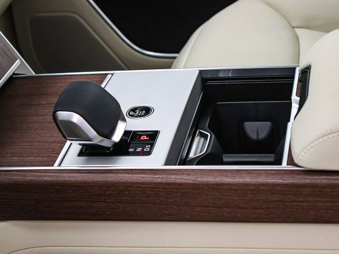 New 2026 Land Rover Range Rover SE AWD/4WD image 29