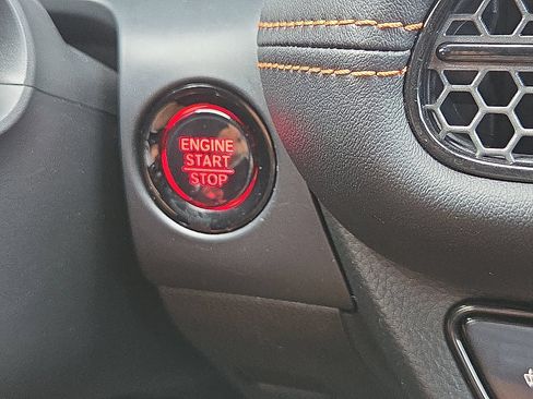 Used 2025 Honda HR-V Sport image 20