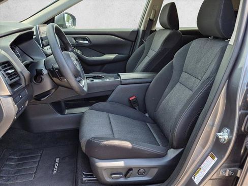 Used 2024 Nissan Rogue SV FWD image 13