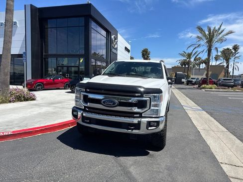 Used 2022 Ford F350 XLT w/ XLT Value Package AWD/4WD image 3