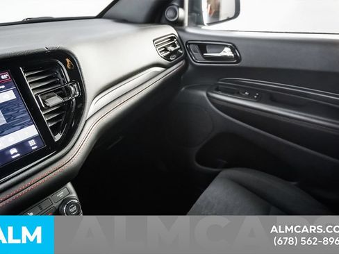 Used 2025 Dodge Durango GT RWD image 45