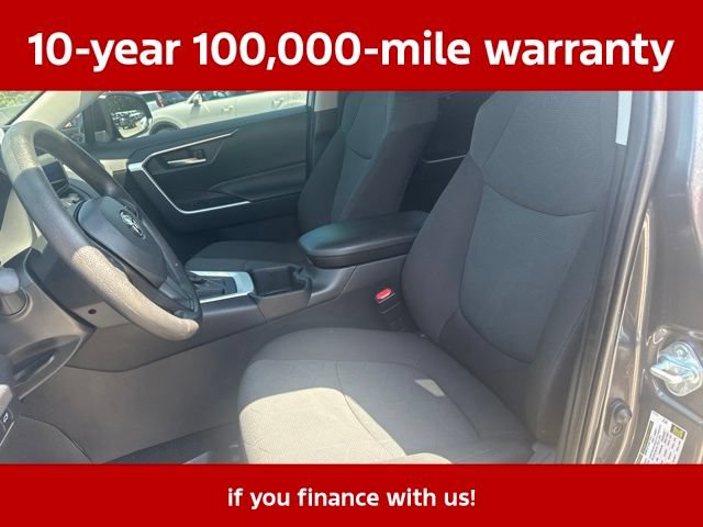 Used 2024 Toyota RAV4 XLE w/ Convenience Package FWD image 28