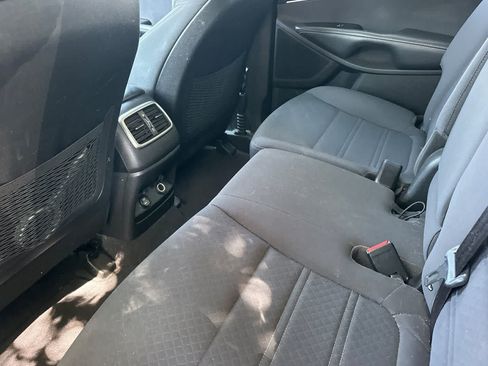 Used 2016 Kia Sorento LX w/ LX Convenience Package FWD image 5