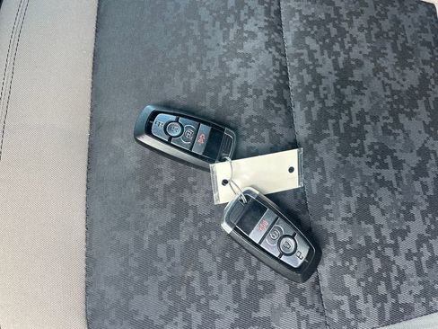 Used 2023 Ford Bronco Wildtrak AWD/4WD image 30