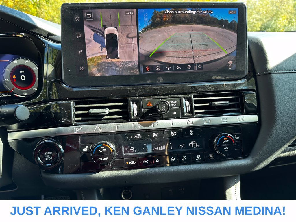 Certified 2026 Nissan Pathfinder SL AWD/4WD image 11