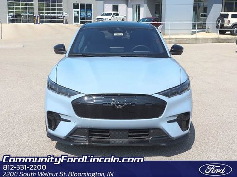 New 2025 Ford Mustang Mach-E GT image 9