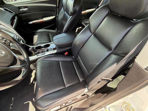 Used 2016 Acura TLX image 16