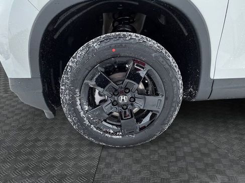 New 2026 Honda Ridgeline Black Edition image 13