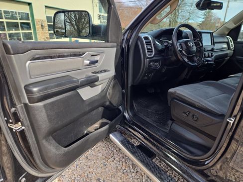 Used 2019 RAM 1500 Big Horn image 14