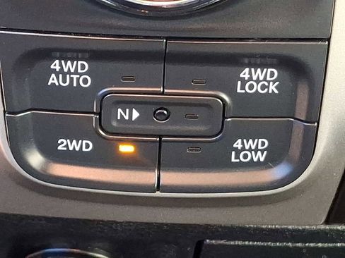 Used 2018 RAM 1500 Big Horn image 23