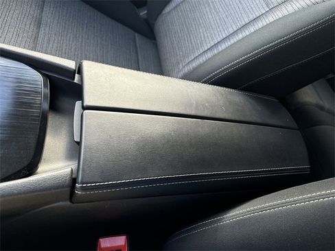 Used 2023 Nissan Rogue SV image 21