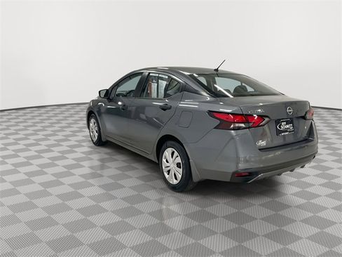 Used 2025 Nissan Versa S w/ Trunk Package image 7