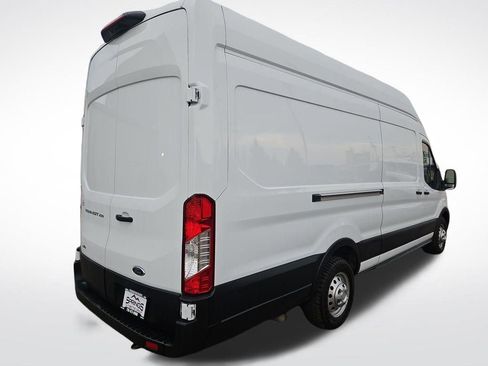 Used 2022 Ford Transit 250 148 High Roof Extended AWD image 5