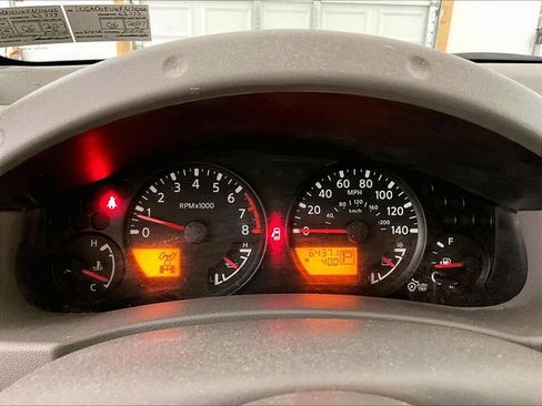 Used 2015 Nissan Frontier SV AWD/4WD image 19