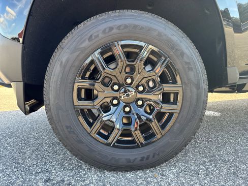 New 2026 Chevrolet Colorado W/T w/ WT Custom Package image 33