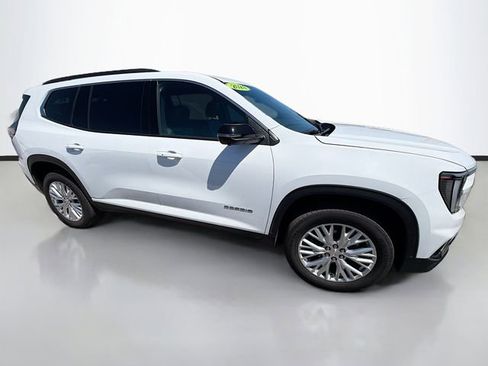 Used 2024 GMC Acadia Elevation FWD image 2