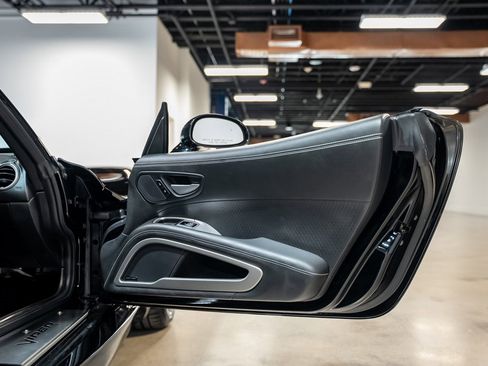 Used 2013 SRT Viper GTS w/ GTS Laguna Interior Pkg image 49