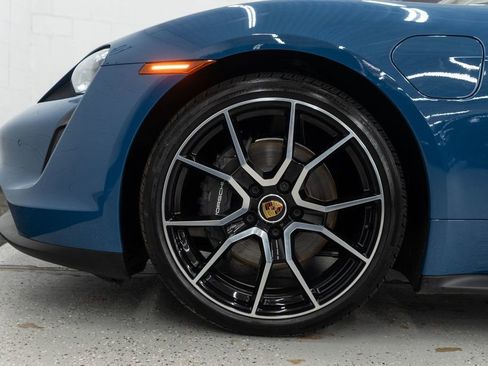Used 2024 Porsche Taycan w/ Premium Package image 34