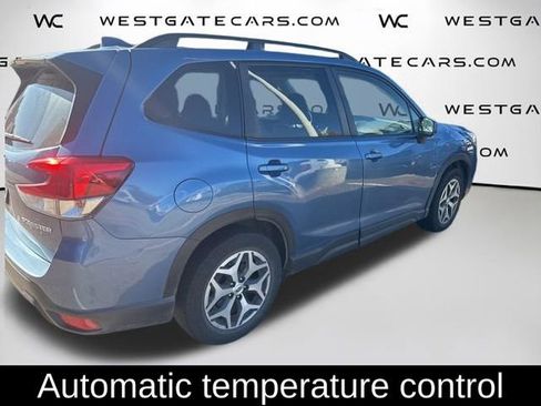 Used 2021 Subaru Forester Premium image 8