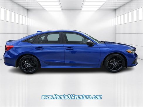 Certified 2023 Honda Civic Sport image 2
