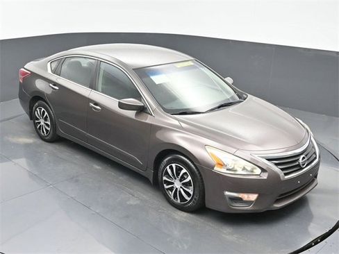 Used 2013 Nissan Altima 2.5 S image 35