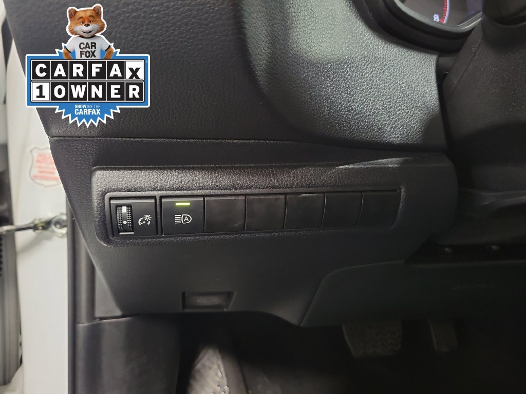 Used 2025 Toyota Corolla LE FWD image 26