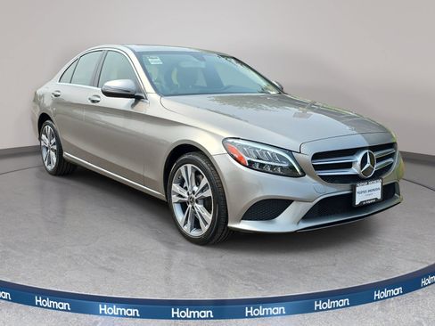 Used 2020 Mercedes-Benz C 300 4MATIC Sedan image 4