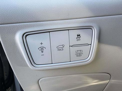 Used 2023 Hyundai Tucson Limited image 21