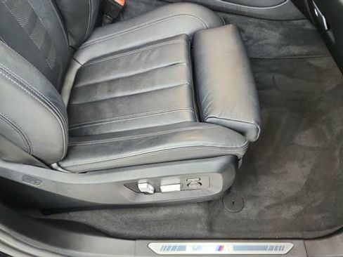 Used 2022 BMW X5 sDrive40i w/ M Sport Package image 23