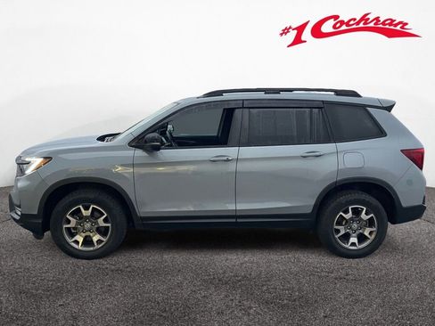 Certified 2022 Honda Passport TrailSport image 4