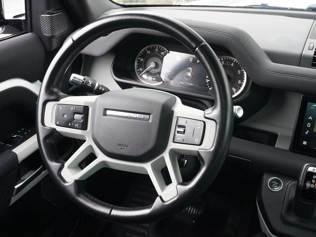 Used 2022 Land Rover Defender 110 SE AWD/4WD image 45