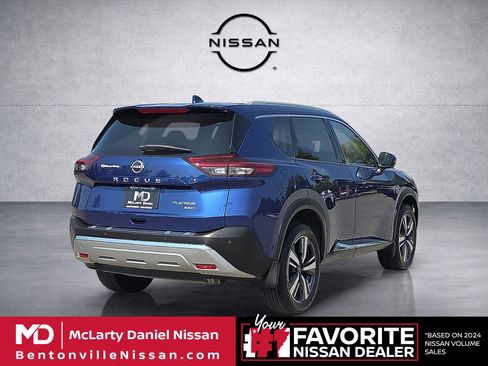 Used 2023 Nissan Rogue Platinum w/ Platinum Premium Package AWD/4WD image 5