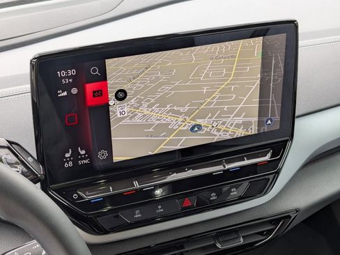 Certified 2023 Volkswagen ID.4 Pro AWD/4WD image 18
