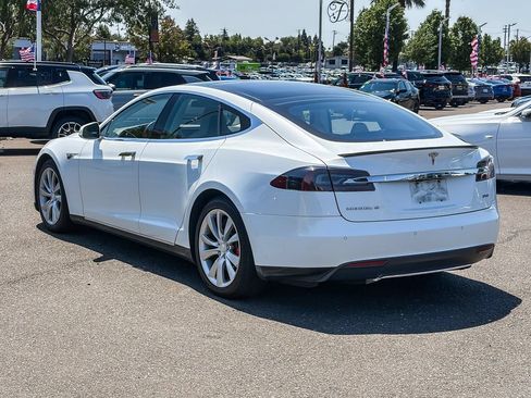Used 2014 Tesla Model S P85 RWD image 2