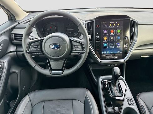 Certified 2025 Subaru Crosstrek 2.5i Limited w/ Crosstrek Mirror Package image 32