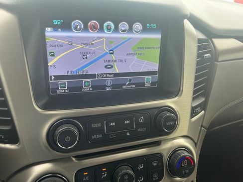 Used 2020 GMC Yukon XL Denali w/ Denali Premium Package RWD image 21
