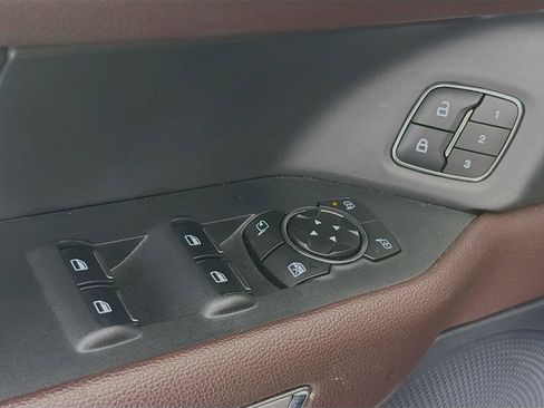 Used 2024 Ford Expedition Max Limited image 22