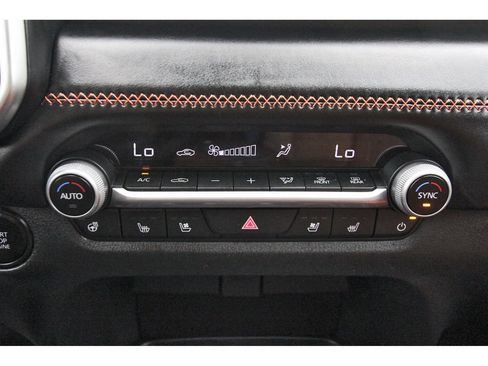 Certified 2025 MAZDA CX-50 Meridian Edition w/ Weather Package AWD/4WD image 24