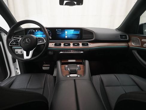 Used 2022 Mercedes-Benz GLS 450 4MATIC image 5