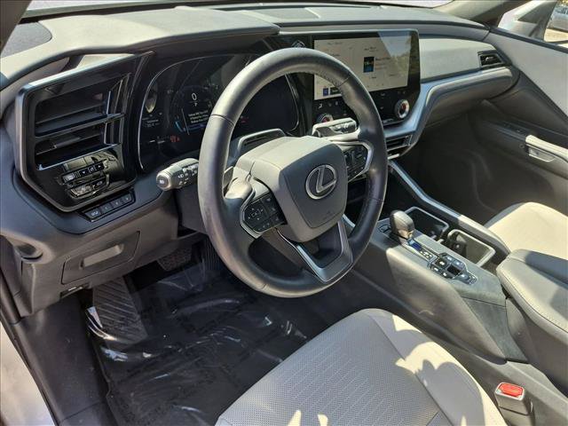 Used 2025 Lexus TX 350 AWD w/ Captains Chair Package image 10