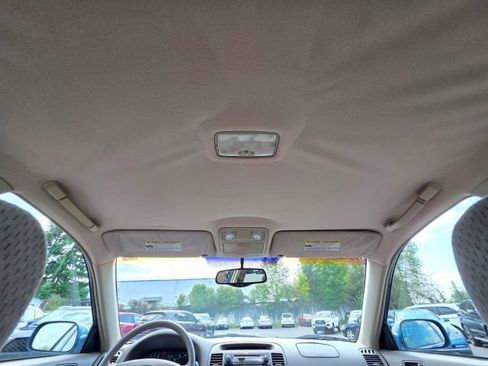 Used 2004 Toyota Camry FWD image 56