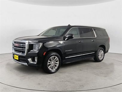 Used 2023 GMC Yukon XL SLT w/ SLT Premium Package