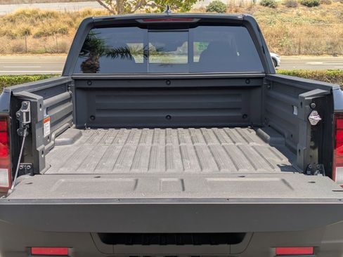 New 2025 Honda Ridgeline RTL image 44