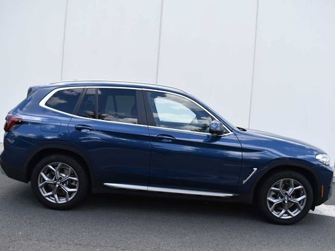 Used 2023 BMW X3 xDrive30i w/ Premium Package w/ZPA AWD/4WD image 4
