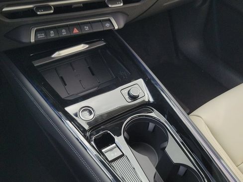 New 2026 Audi Q3 quattro 2.0T AWD/4WD image 14