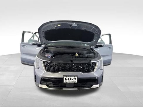 Certified 2025 Kia Sorento S image 13